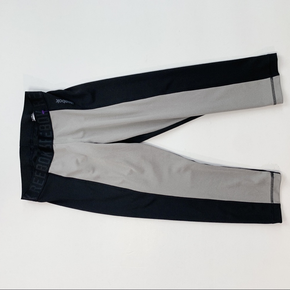 Reebok pants XS 3/4 Workout Capri Play Dry - Picture 3 of 7